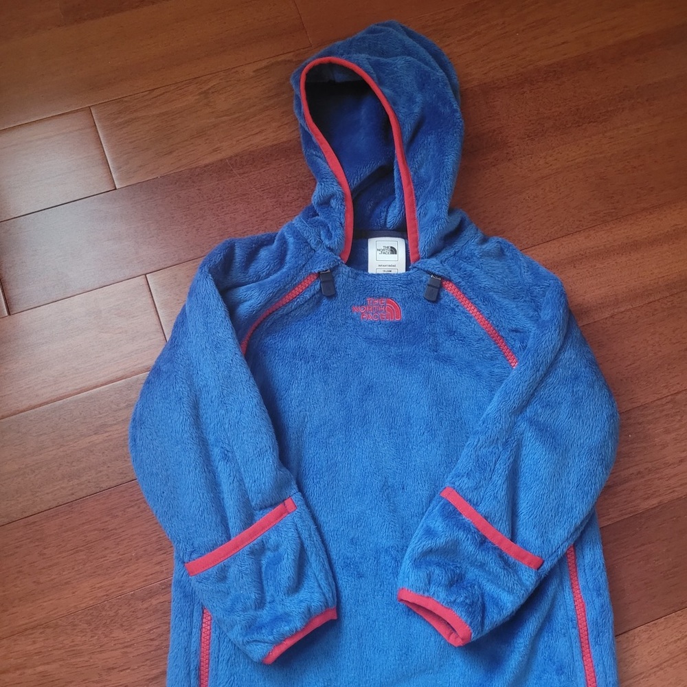 North Face Onesie for a massive babe/toddler